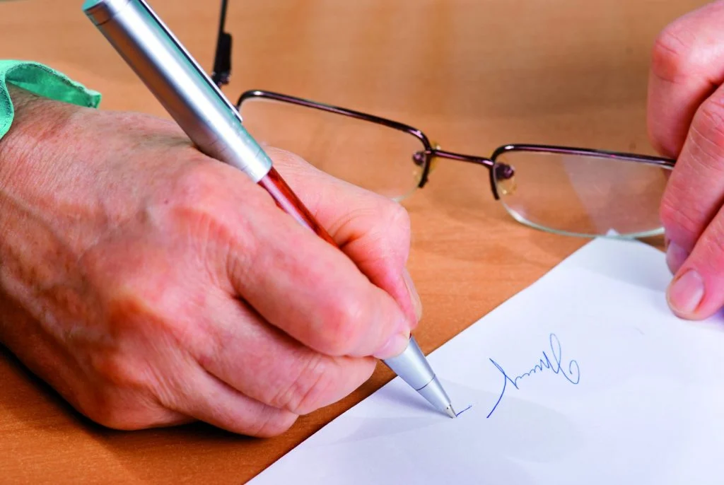 בירוקרטיה לאחר פטירה, עלי שלכת